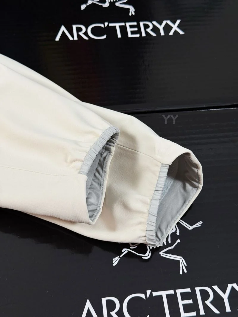 Trendsetting Philipp Plein Outwear 165561