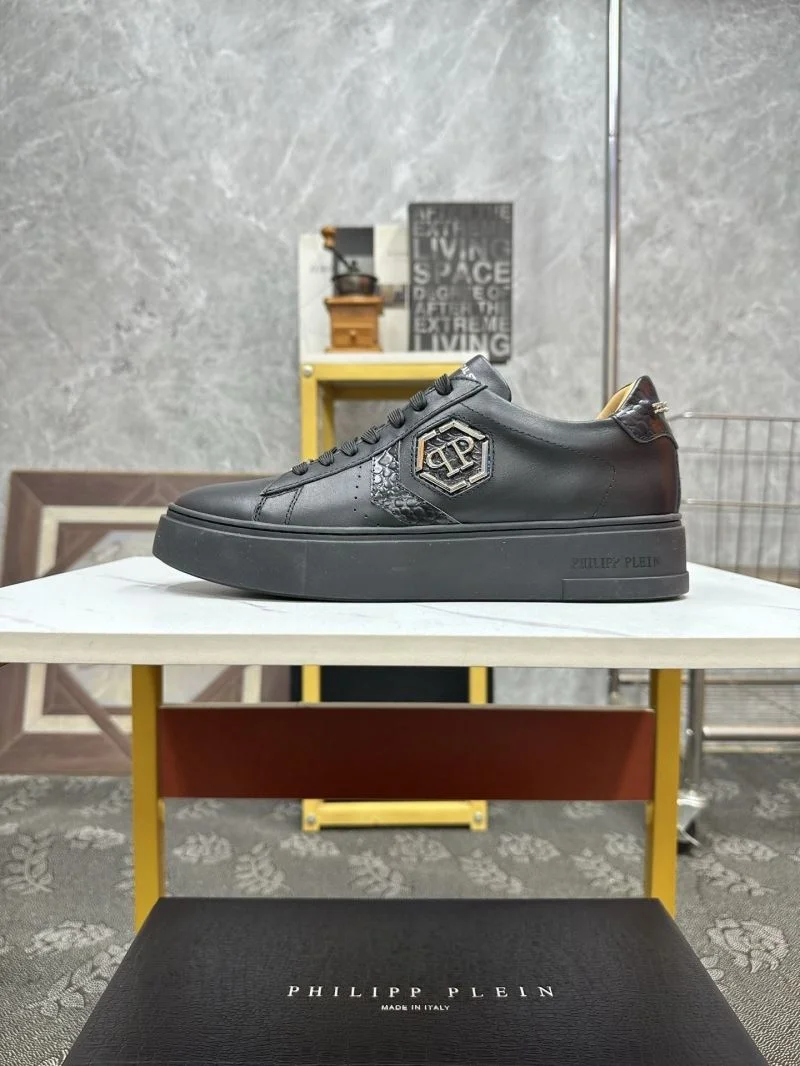 Philipp Plein Shoes Sleek 13568