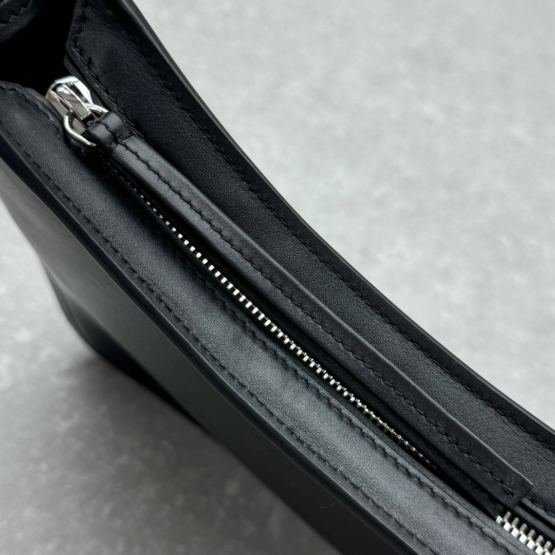 Phoebe Philo Hobo Bags Sustainable 69482