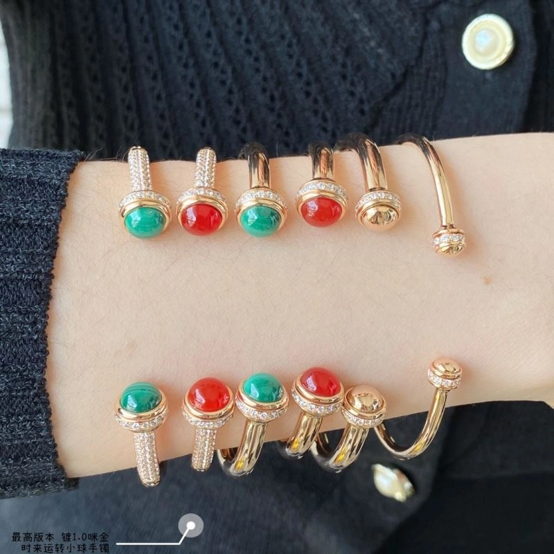 Compact Piaget Bracelets 211796