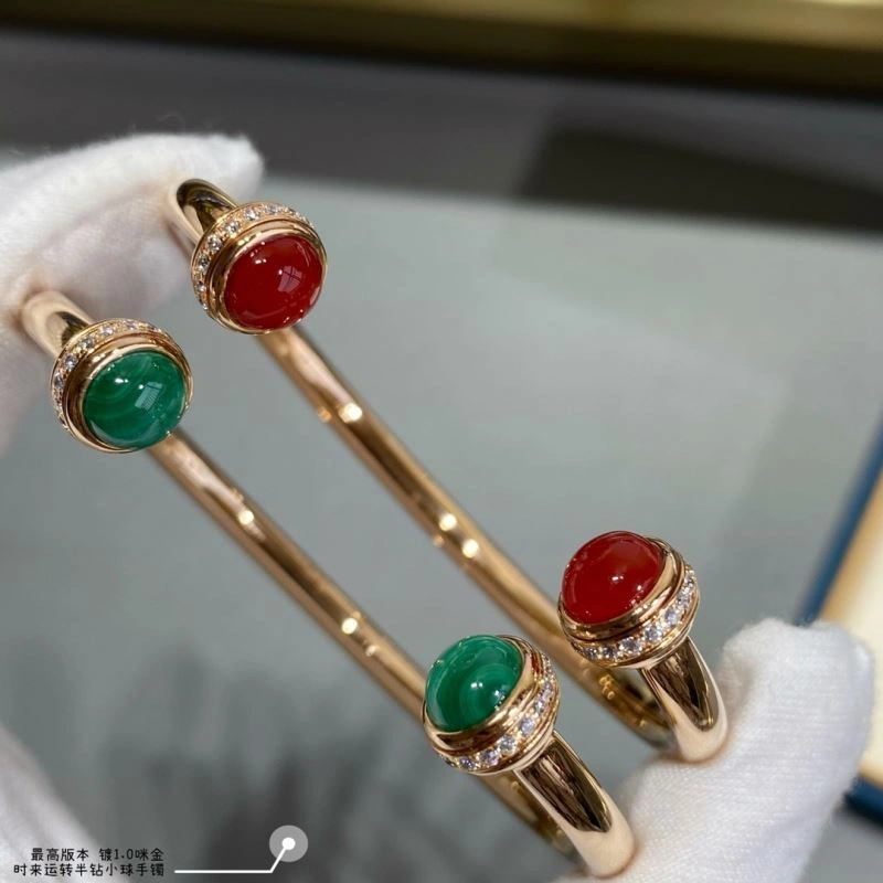 Compact Piaget Bracelets 211796