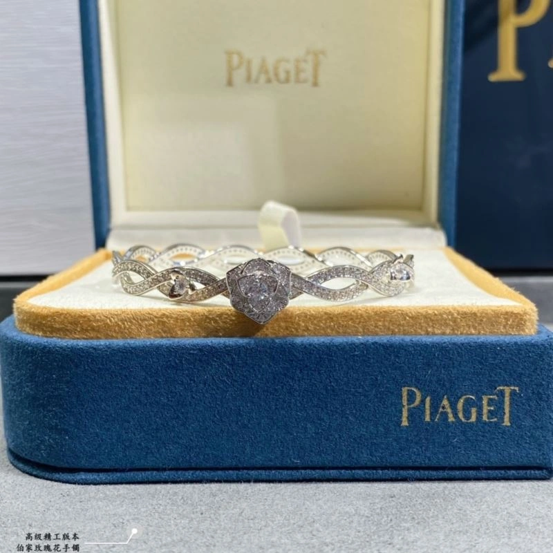 Piaget Bracelets MultiPurpose 211794