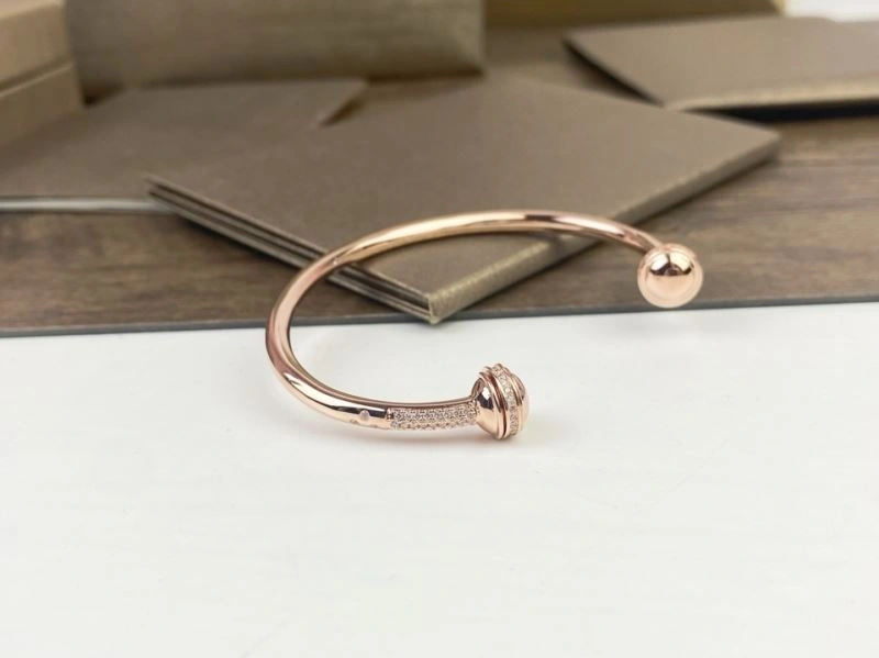 BestValue Piaget Bracelets 211119