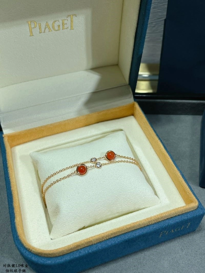 NewStyle Piaget Bracelets 210484