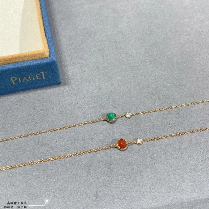EyeCatching Piaget Bracelets 210492