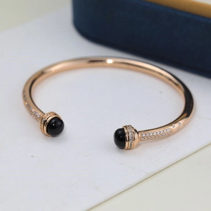 Piaget Bracelets WellDesigned 210479