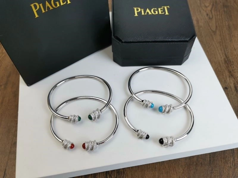 Piaget Bracelets ComfortFit 208526