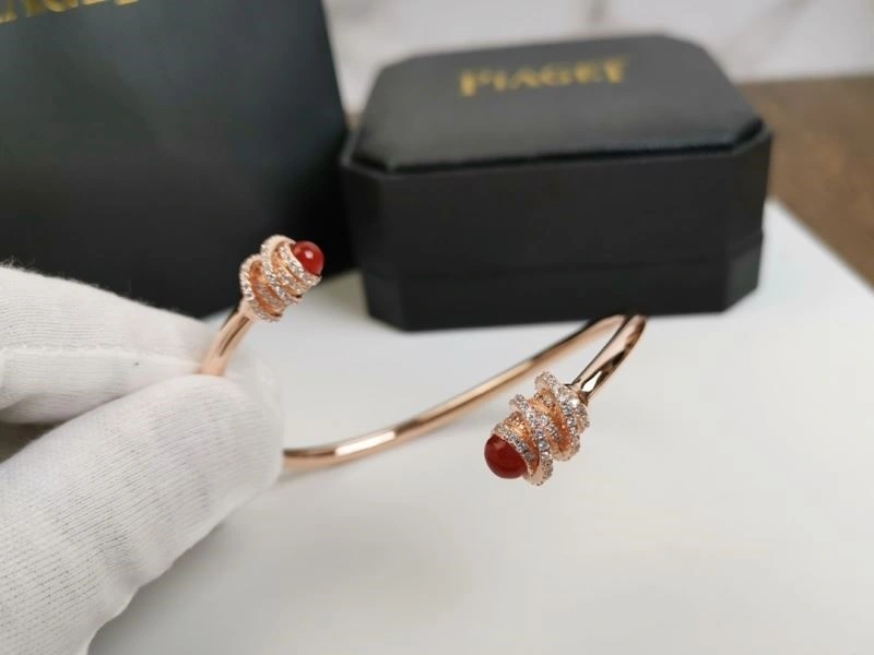 Piaget Bracelets ComfortFit 208526