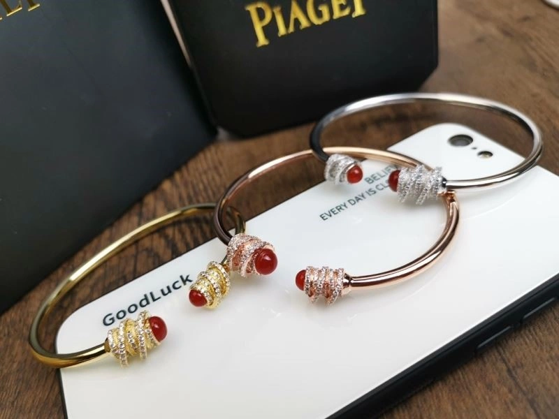 Piaget Bracelets Premium 208518