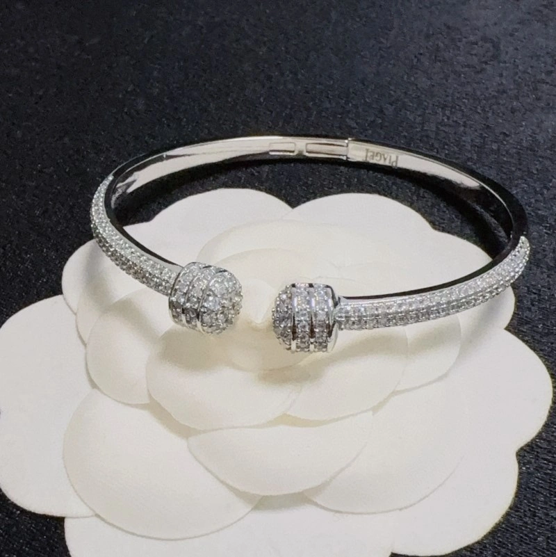 Reliable Piaget Bracelets 207810