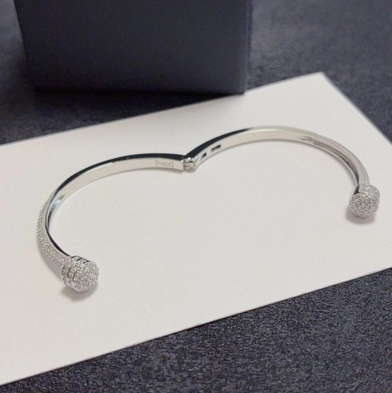 Reliable Piaget Bracelets 207810