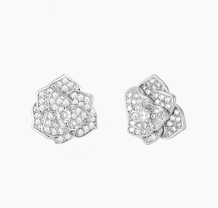 Piaget Earrings Stretchable 213842