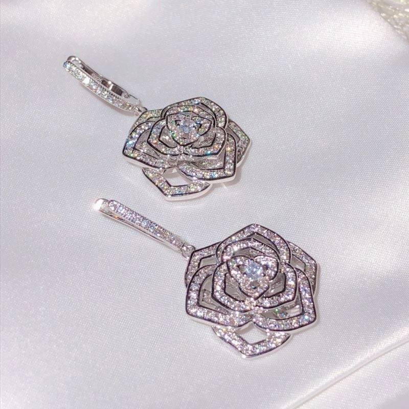 Piaget Earrings Resilient 213840