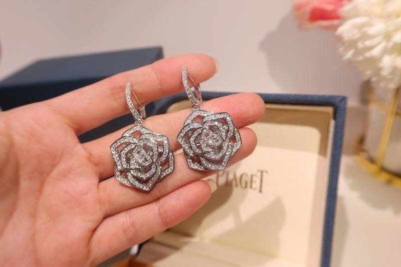 Piaget Earrings Resilient 213840