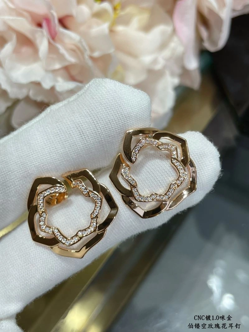 TimelessDesign Piaget Earrings 211784