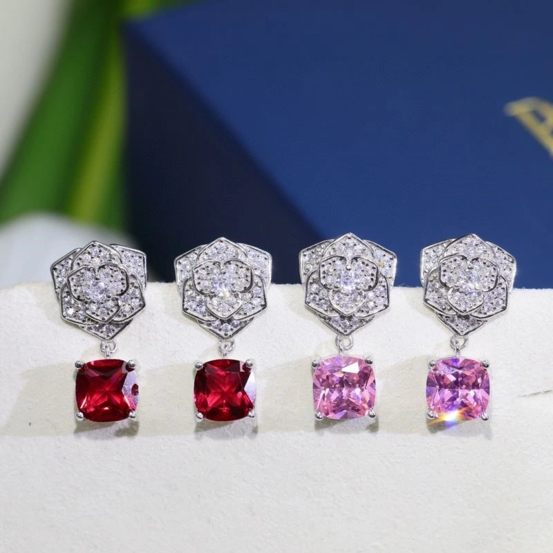 Bright Piaget Earrings 210481