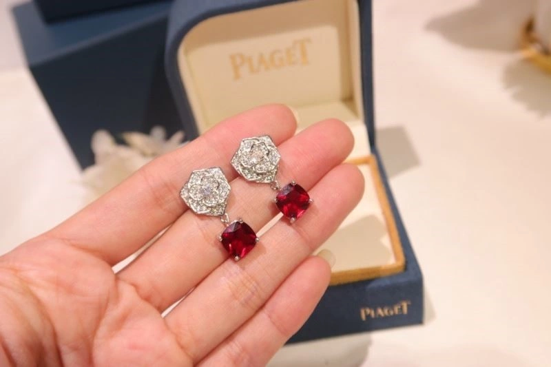 Bright Piaget Earrings 210481
