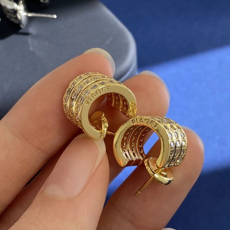 Piaget Earrings WeatherProof 209686