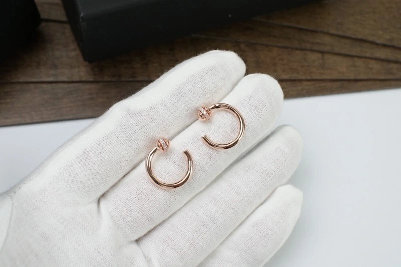 Snug Piaget Earrings 207828