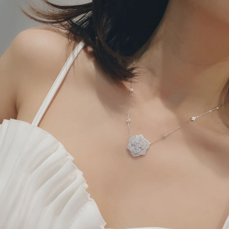 Chic Piaget Necklaces 213834