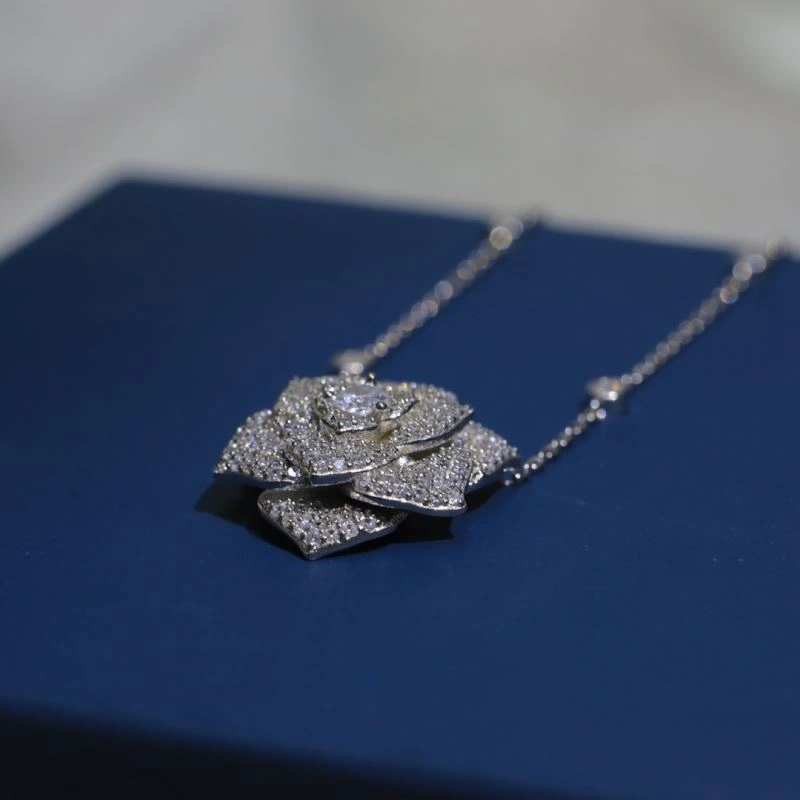 Chic Piaget Necklaces 213834