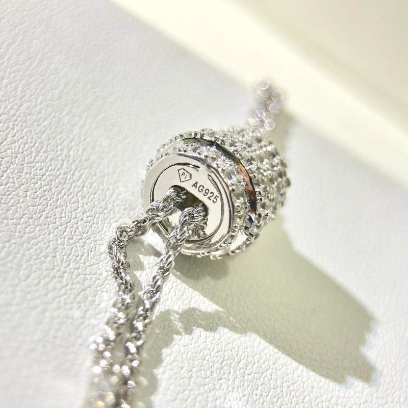 Piaget Necklaces Stretchable 213393