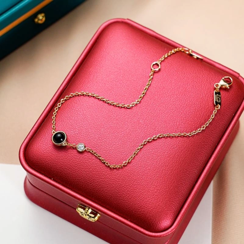 Piaget Necklaces Timeless 214152