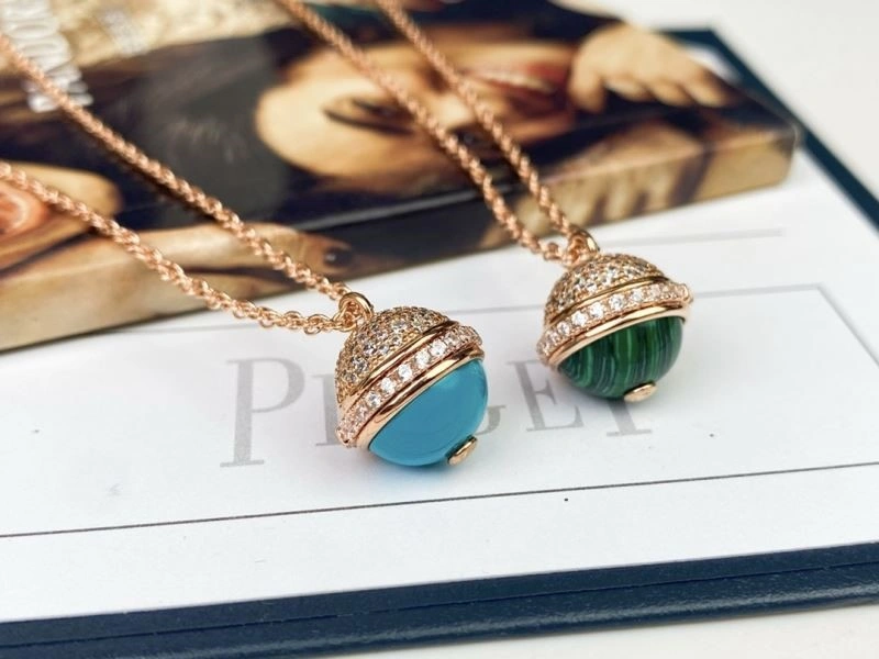 Piaget Necklaces Cozy 209152