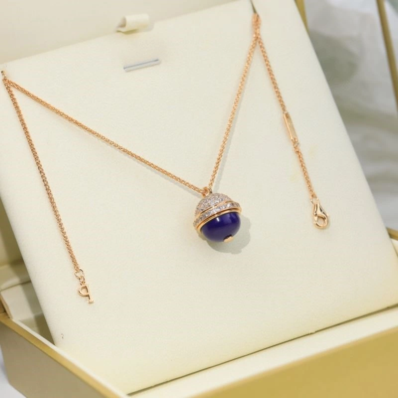 Piaget Necklaces Practical 208517