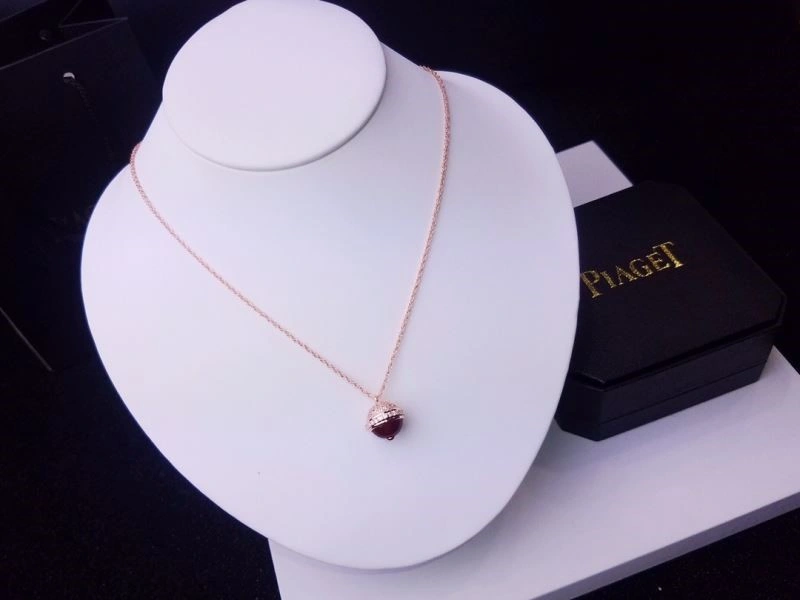 Classic Piaget Necklaces 208500