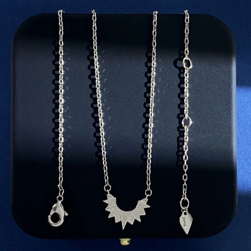 Piaget Necklaces Comfortable 208506