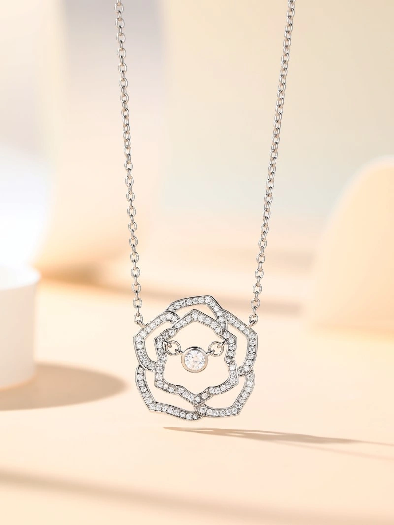 Piaget Necklaces RelaxedFit 207803
