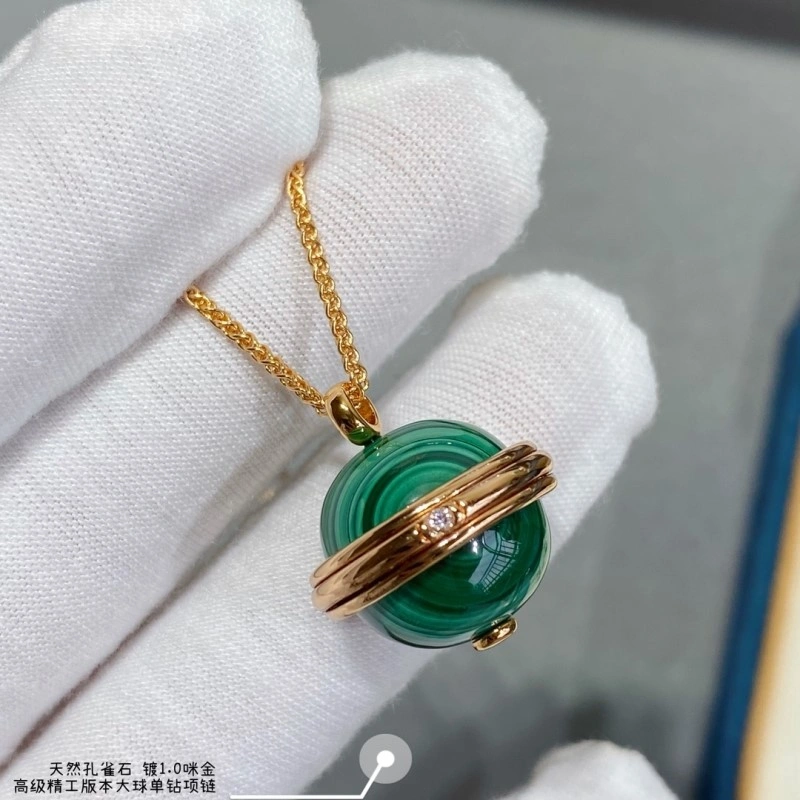 Piaget Necklaces Breathable 207795
