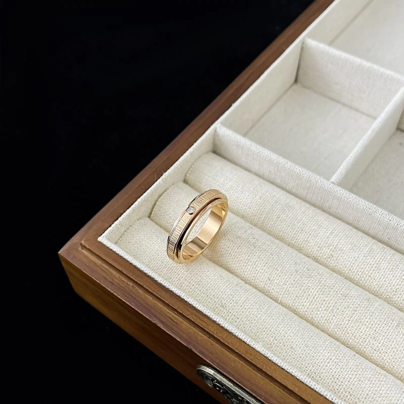 Efficient Piaget Rings 213844