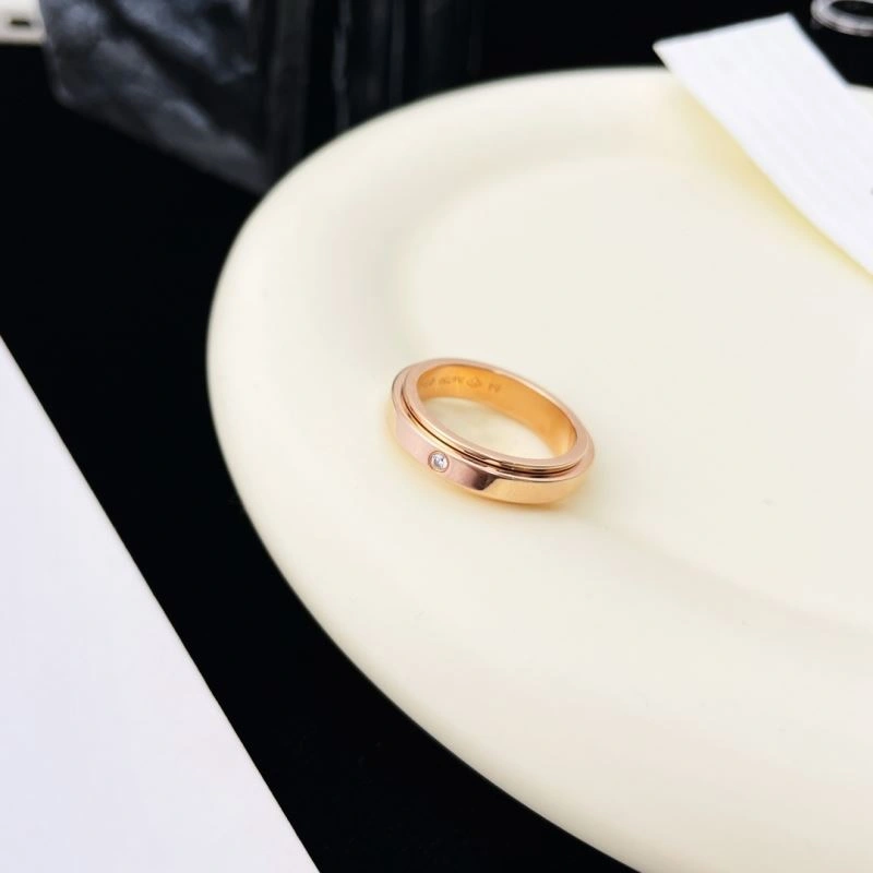 Flexible Piaget Rings 213843