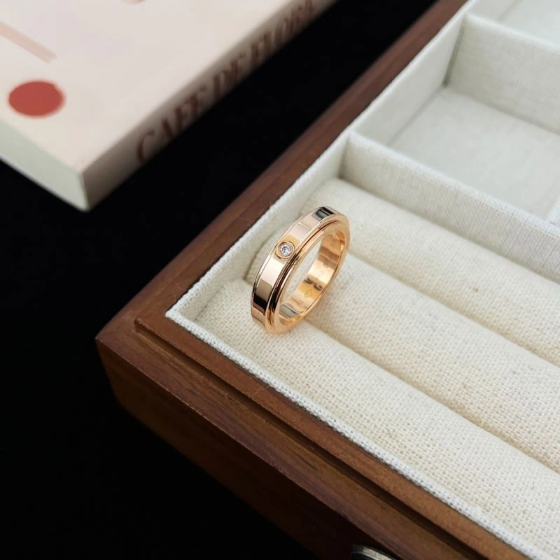 Flexible Piaget Rings 213843