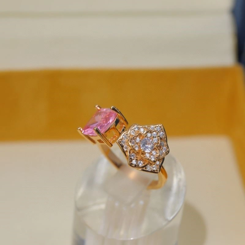 Piaget Rings Modern 210439