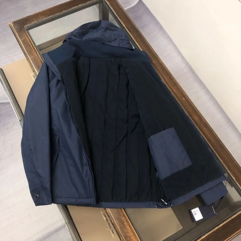 Durable Polo Outwear 164042
