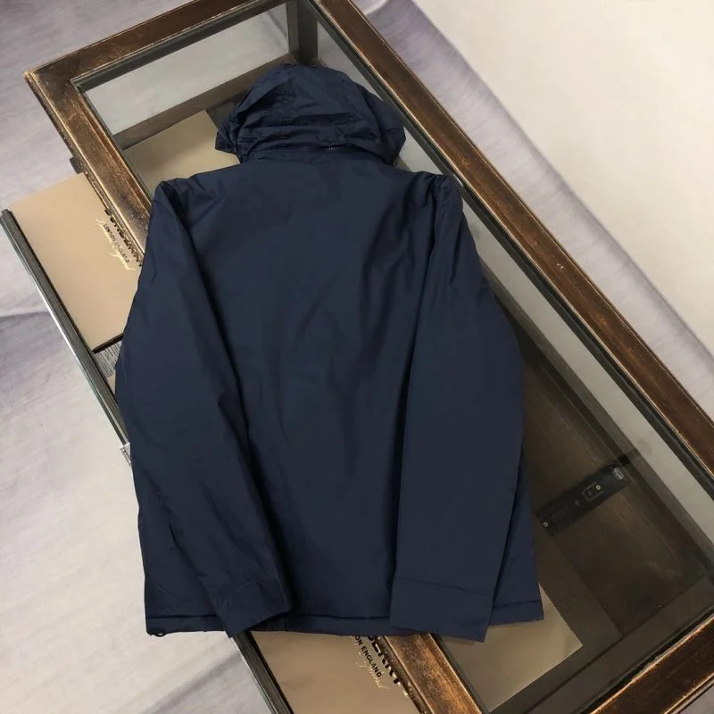 Durable Polo Outwear 164042