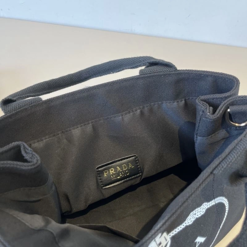 Resilient Prada Bags 255641