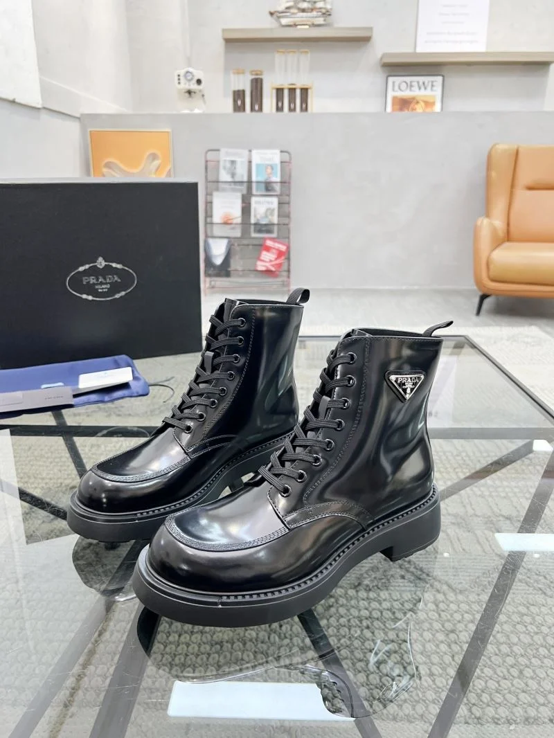 Chic Prada Boots 34003