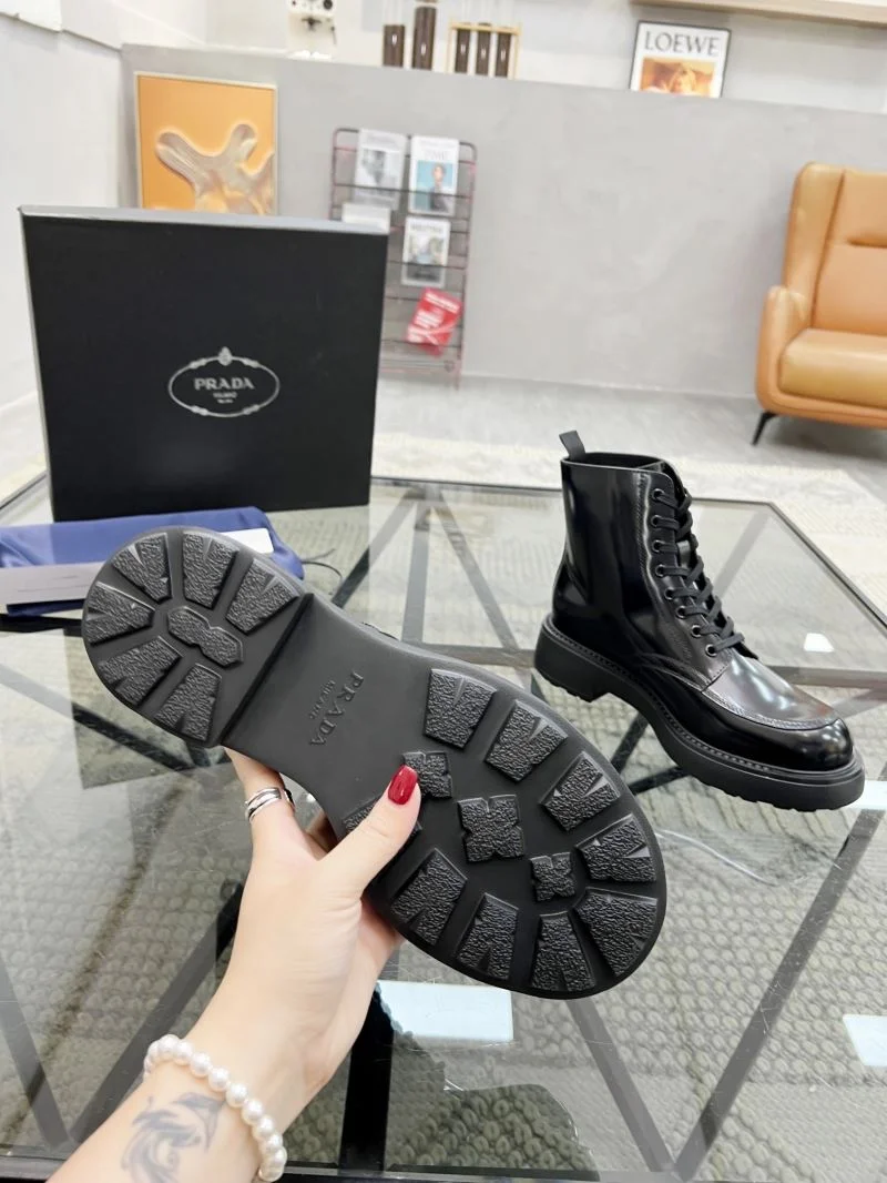Chic Prada Boots 34003