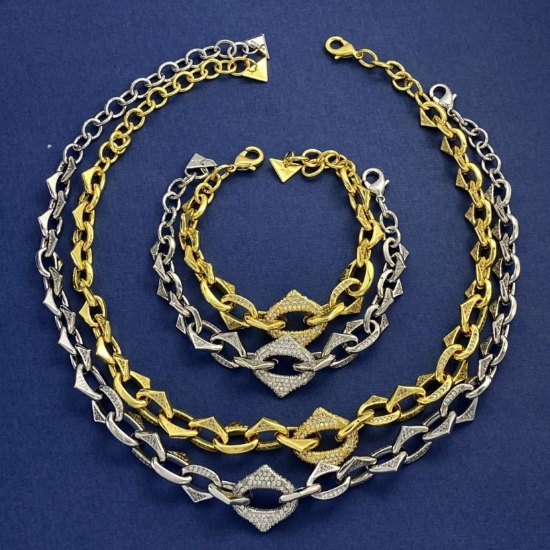 Stylish Prada Bracelets 212536
