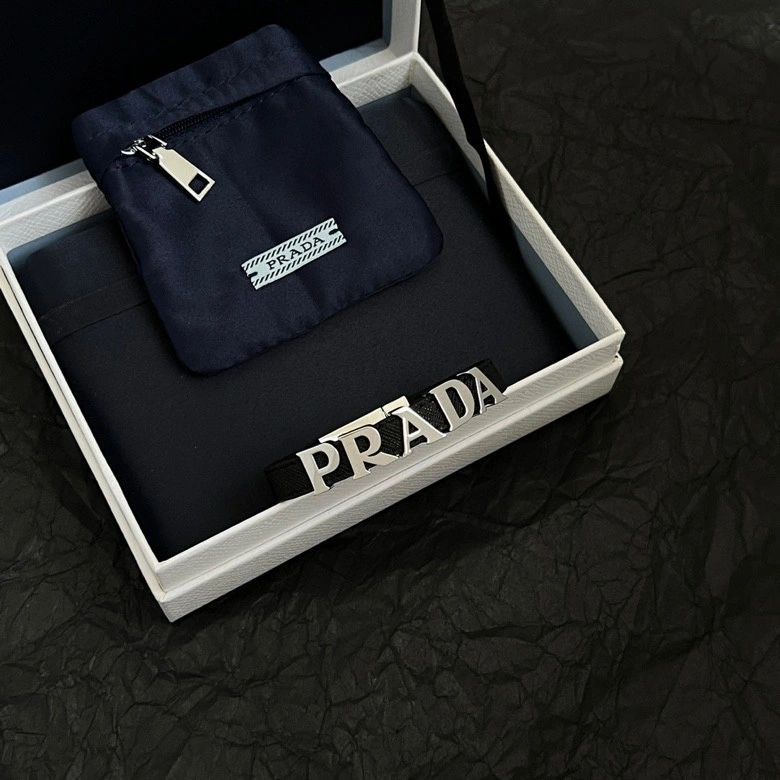 Prada Bracelets Sleek 208522