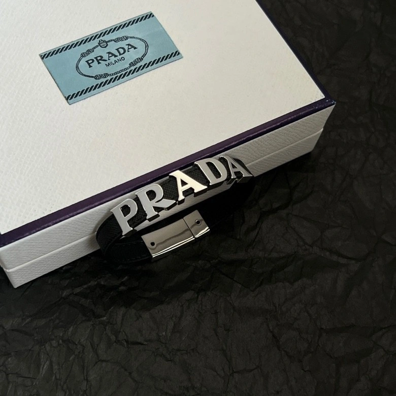 Prada Bracelets Sleek 208522
