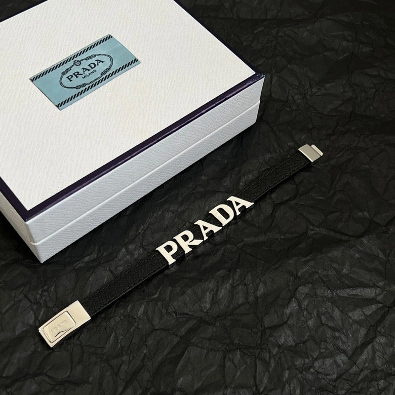 Prada Bracelets Sleek 208522