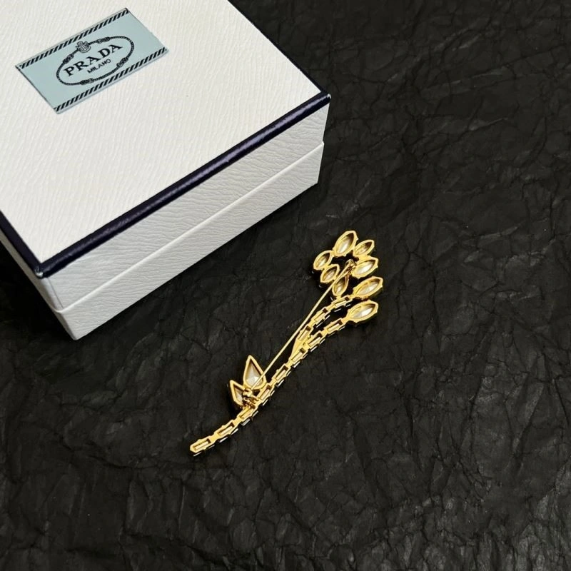 Elegant Prada Brooches 209674