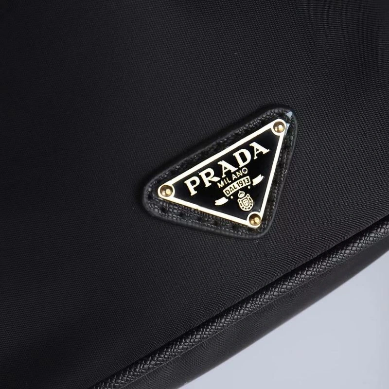 Prada Bucket Bags WellDesigned 87314