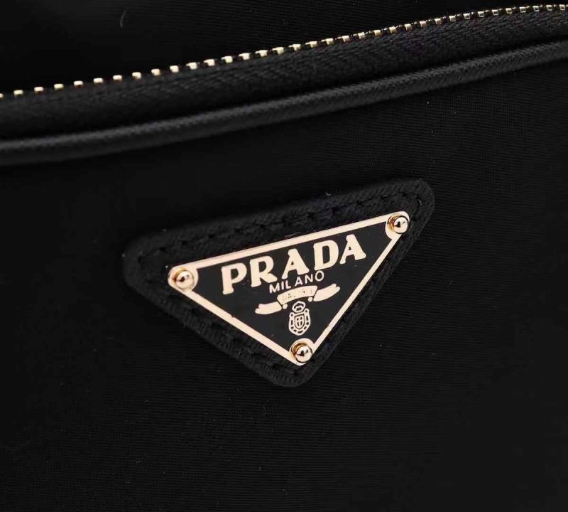 Trendsetting Prada Bucket Bags 87273