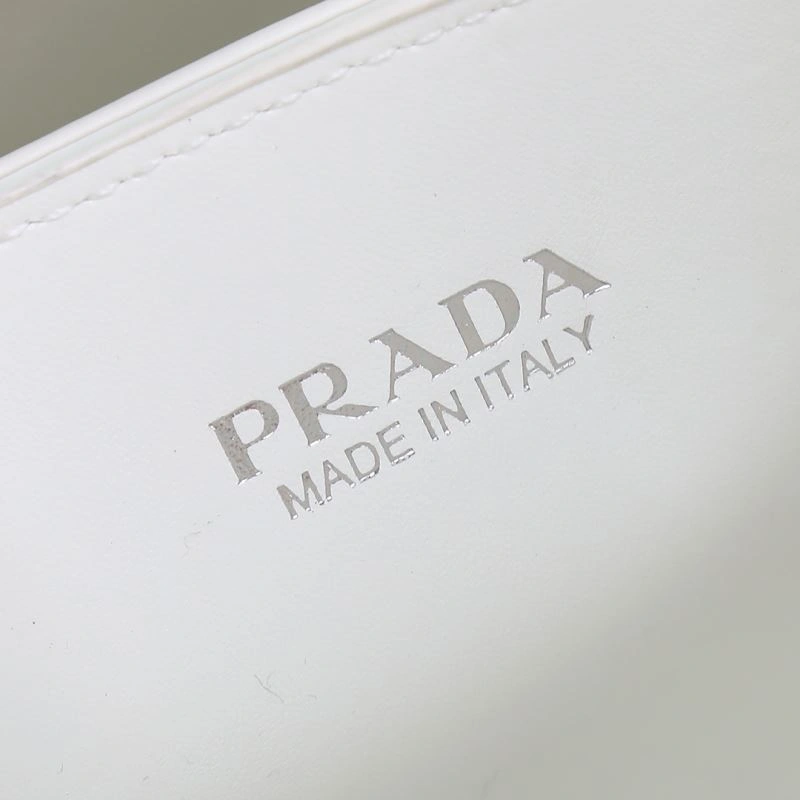 Durable Prada Bucket Bags 87267